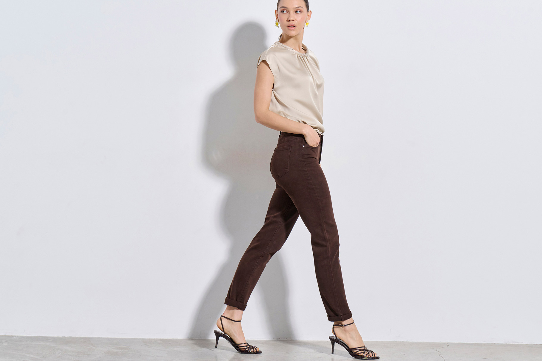 ΤΖΙΝ 2126407 BROWN